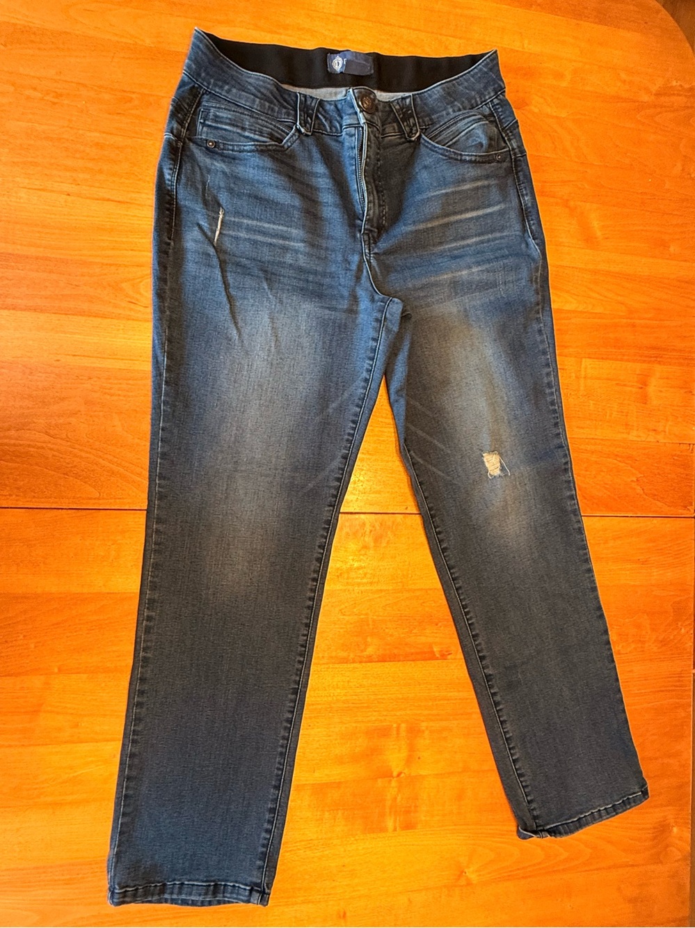 Democracy Women’s Blue Slim Straight Jeans